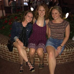 Meet your Posher, Taylor